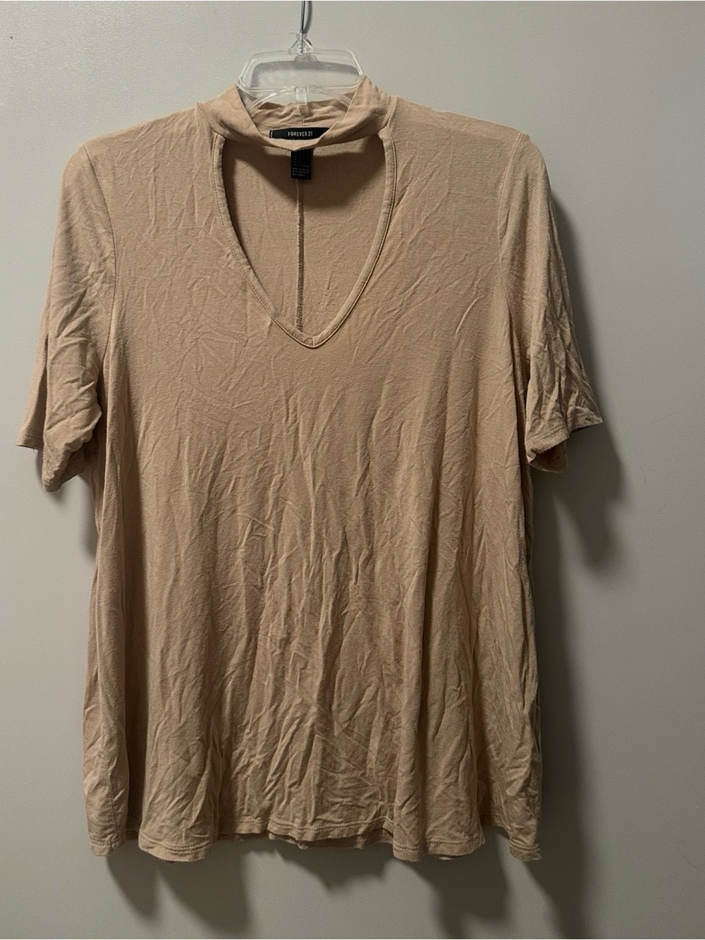 Forever 21 Beige Short Sleeve Choker V-Neck Top